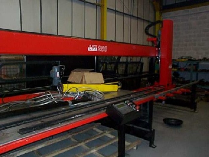 LKI PM 250 LOAD UN LOAD STOCK NO 01510 - Image 4