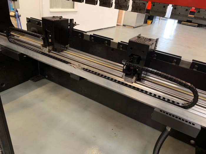 HFB 1003   STOCK NO 01884 - Image 4