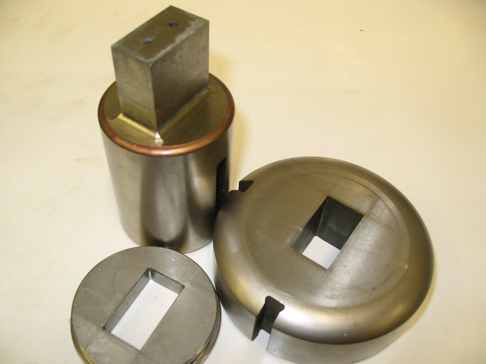 C STATION RECTANGLE WILSON PUNCH 30.5 X 16.7MM WITH DIE 0.10MM CLEARANCE