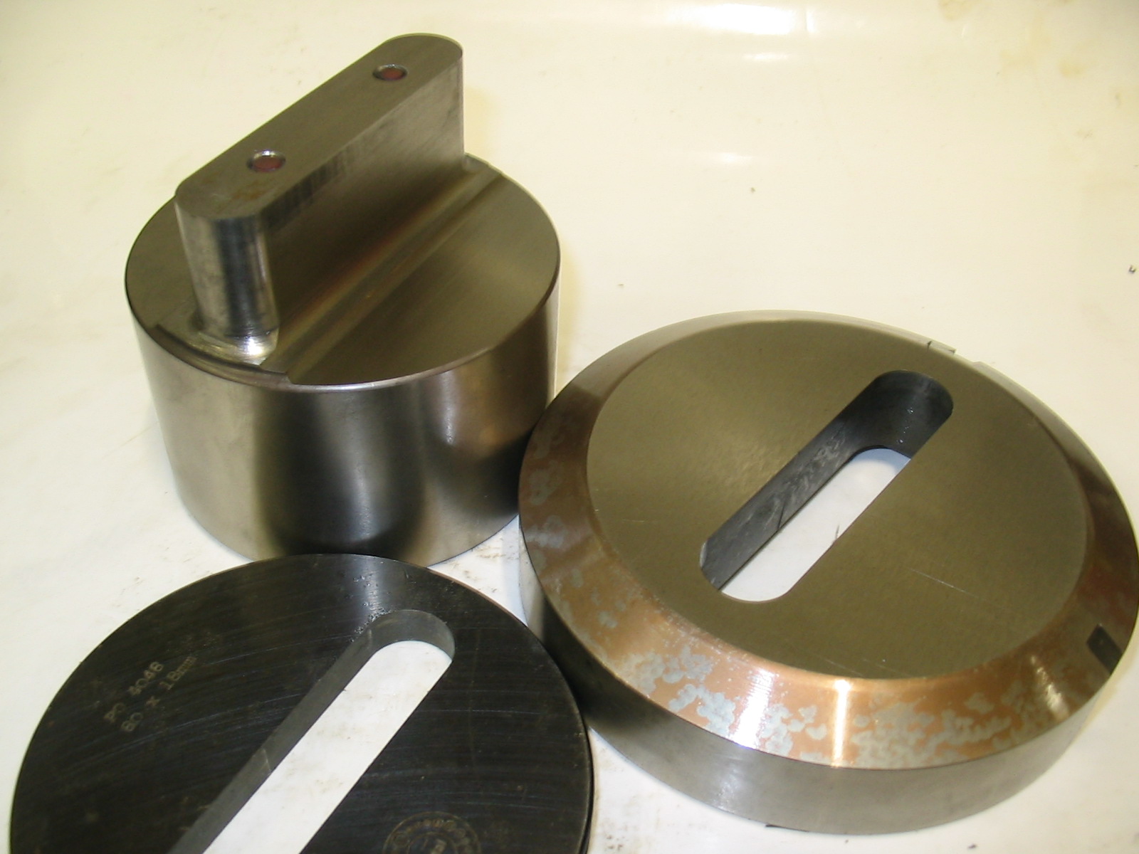 D STATION RYDAL PUNCH 80 X 18MM WITH DIE 0.2MM CLEARANCE