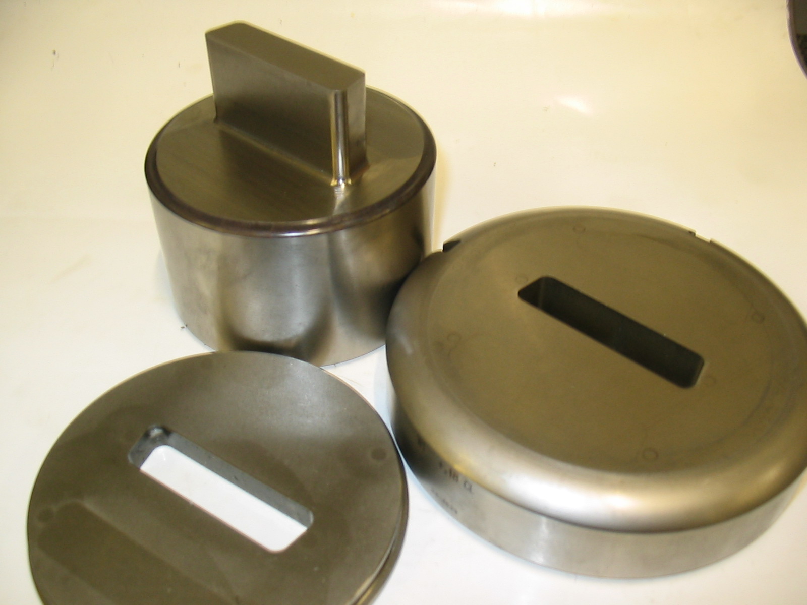 D STATION WILSON TRAPEZIUM PUNCH 56.4MM LENGTH WITH DIE 0.18MM CLEARANCE