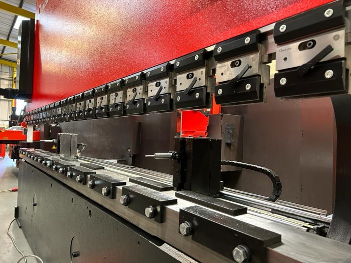 AMADA HFB 220-4 STOCK NO 01909 - Image 2